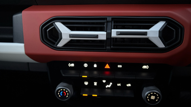 Dacia Spring 27kWh Expression 65 48kW 5dr Auto Electric Hatchback